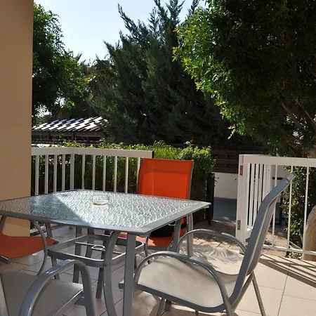 Sunset Garden 度假居 *