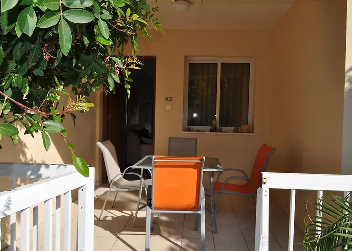 Σπίτι διακοπών Sunset Garden Περβόλια